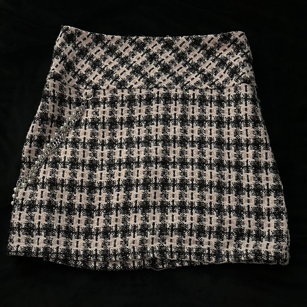 Forever 21 Black and White Checkered Mini Skirt